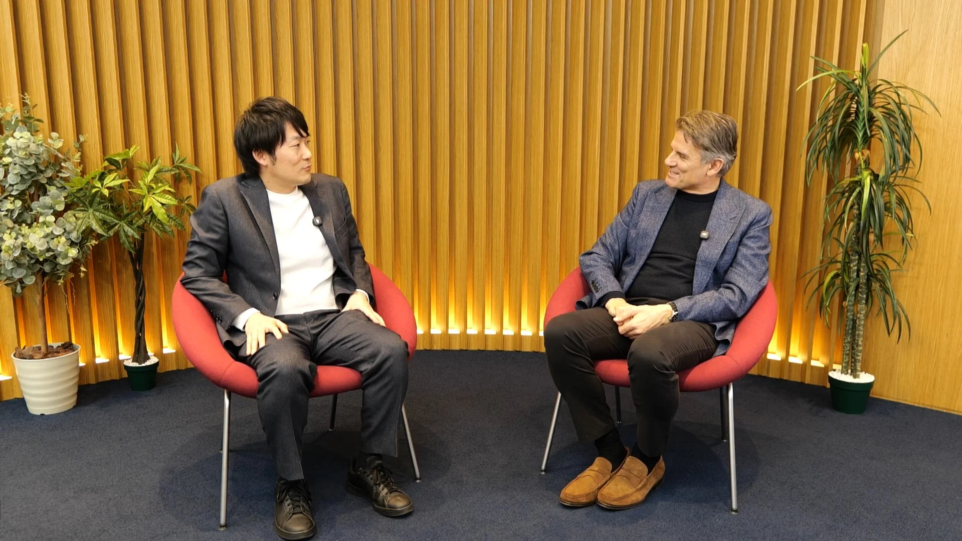 鳥海翔氏とジェレミー・シュワルツ氏の対談