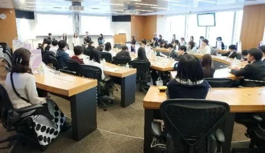 下のソーシャルリンクからフォロー